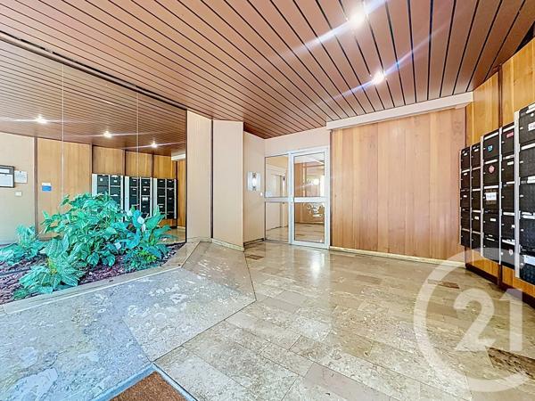 Appartement F1 à vendre  1 pièce - 28,20 m 2   PERIGUEUX  - 24