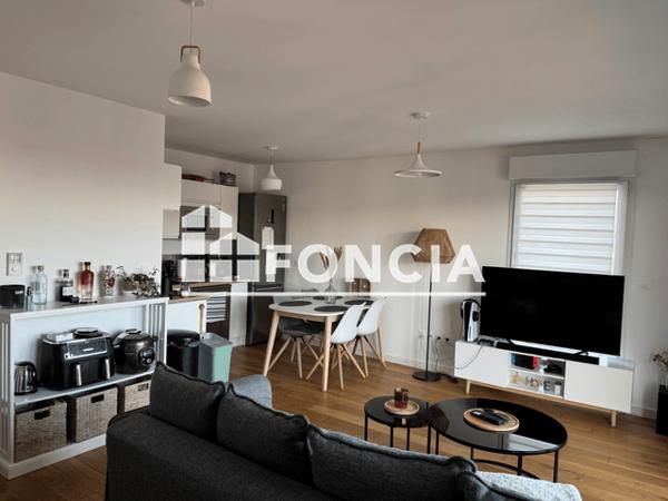 Location Appartement 3 pièces 60.2 m² - RESIDENCE LUMINESENS 3 - 14 RUE ANGELA DAVIS PORTE A45 Lens 62300