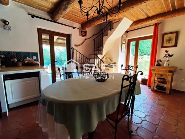 Maison au charme pittoresque