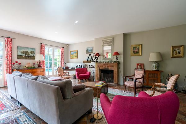 Maison Le Pecq - 8 pièces - 207 m² Le pecq Maison Le Pecq - 8 pièces - 207 m² Le pecq
