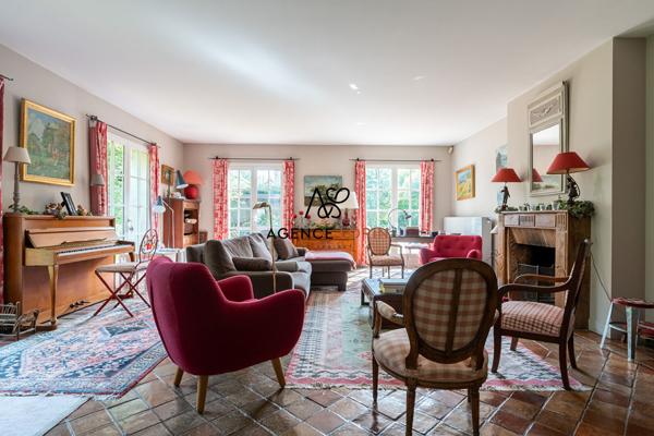 Maison Le Pecq - 8 pièces - 207 m² Le pecq Maison Le Pecq - 8 pièces - 207 m² Le pecq
