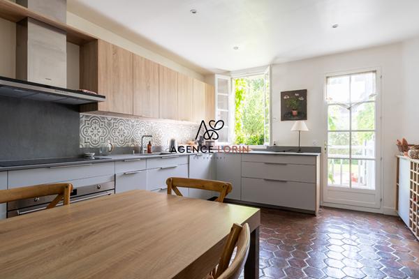 Maison Le Pecq - 8 pièces - 207 m² Le pecq Maison Le Pecq - 8 pièces - 207 m² Le pecq
