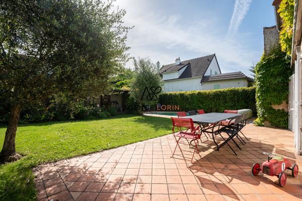 Maison Le Pecq - 8 pièces - 207 m² Le pecq Maison Le Pecq - 8 pièces - 207 m² Le pecq
