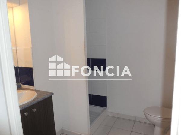 Location Appartement 2 pièces 41.2 m² - 2 RUE COLETTE BESSON Roquettes 31120