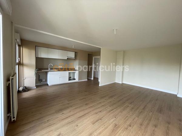 Vente
                Appartement80 m² - 4 Pièces -
                    CENON (33150)