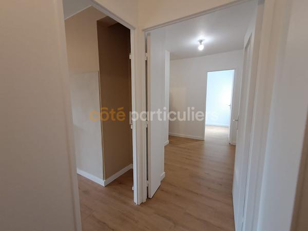 Vente
                Appartement80 m² - 4 Pièces -
                    CENON (33150)