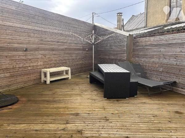 BAISSE DE PRIX :
A VENDRE à CAYEUX SUR MER, à proximité de la Mer, sympathique maison rénovée,...