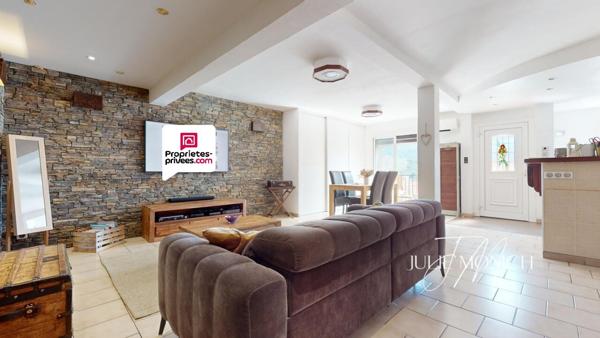 Belle Vue sur les montagnes, garage et piscine