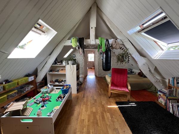 Bayeux (14400) Maison T5 de 120m2 - Terrain 1 950m2