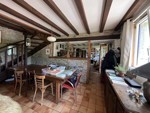 Bayeux (14400) Maison T5 de 120m2 - Terrain 1 950m2