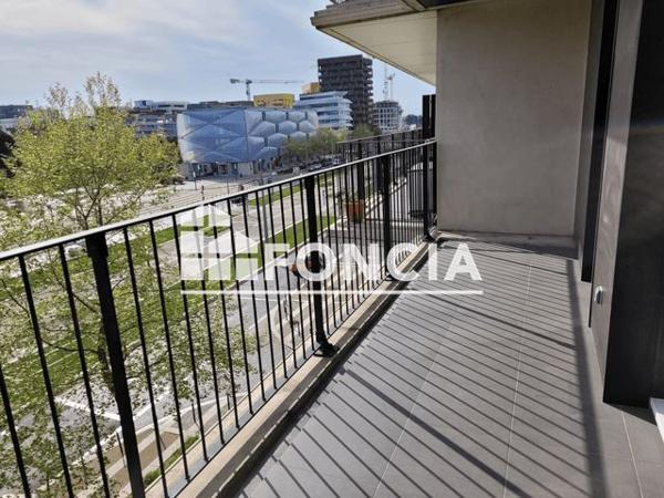 Location Appartement 2 pièces 41.7 m² - 84 RUE GALATA Montpellier 34000