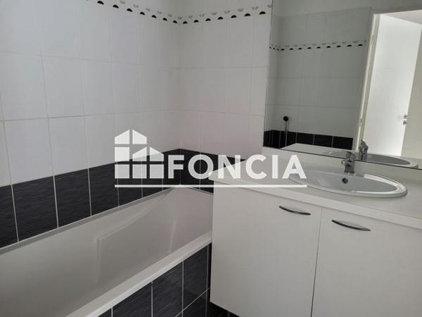 Location Appartement 2 pièces 41.7 m² - 84 RUE GALATA Montpellier 34000