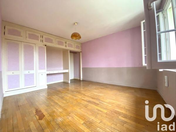 Maison 8 pièces de 229 m² à Les Monthairons (55320)