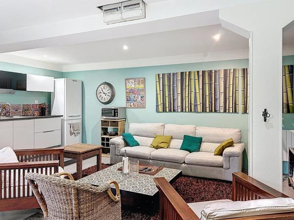 Maison de charme de 207 m2 en hypercentre de Guipavas