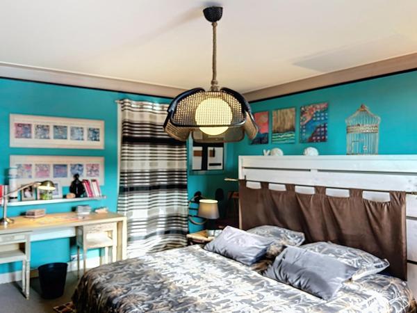 Maison de charme de 207 m2 en hypercentre de Guipavas