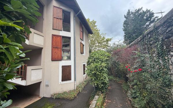 Appartement à vendre    4 pièces • 74,22 m2 Saint-Martin-le-Vinoux