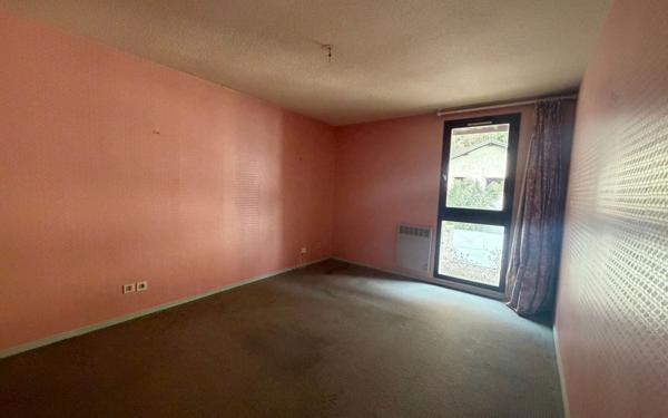 Appartement à vendre    4 pièces • 74,22 m2 Saint-Martin-le-Vinoux