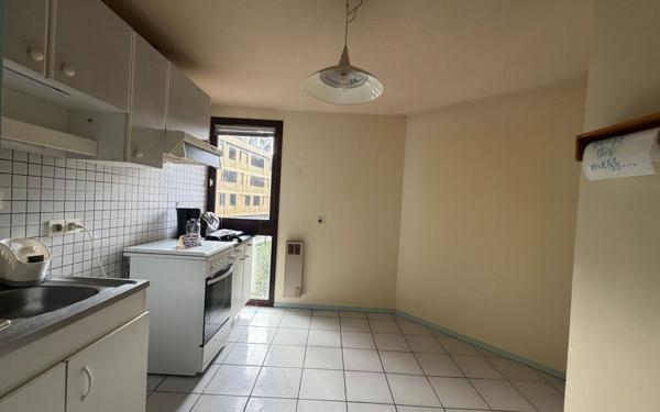 Appartement à vendre    4 pièces • 74,22 m2 Saint-Martin-le-Vinoux