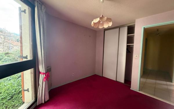 Appartement à vendre    4 pièces • 74,22 m2 Saint-Martin-le-Vinoux