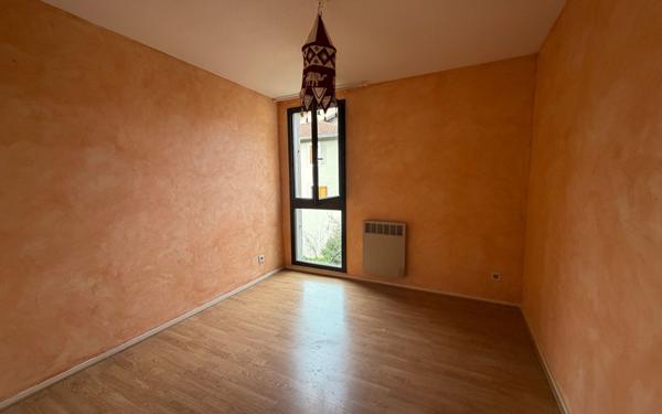 Appartement à vendre    4 pièces • 74,22 m2 Saint-Martin-le-Vinoux