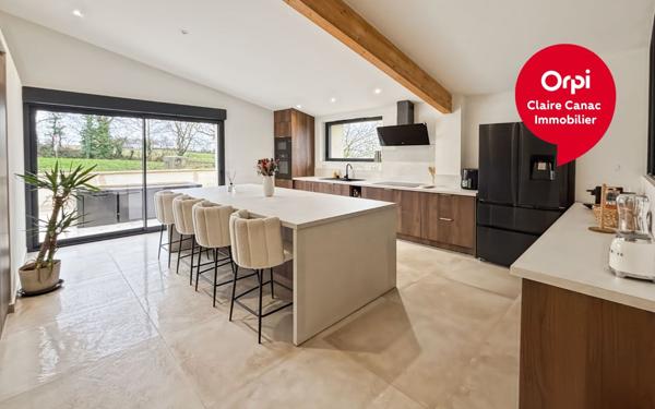 Maison à vendre    5 pièces • 153 m2 Fréjeville