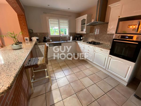 Maison Fronton 6 pièce(s) 192.53 m2