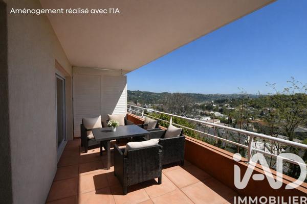 Appartement à vendre 3 pièces 75 m² Grasse