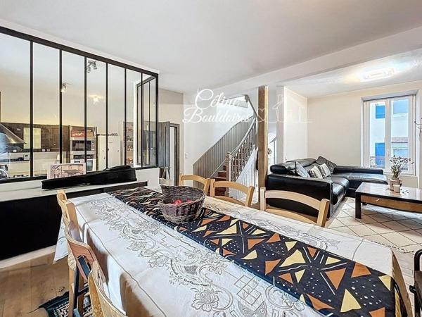 Maison de ville dans un quartier recherché