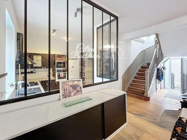 Maison de ville dans un quartier recherché