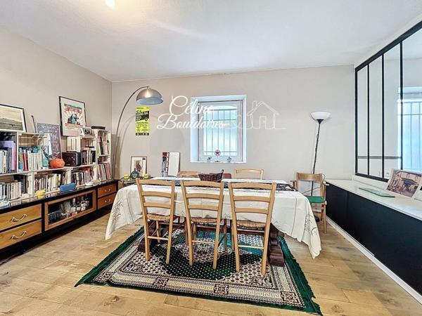 Maison de ville dans un quartier recherché