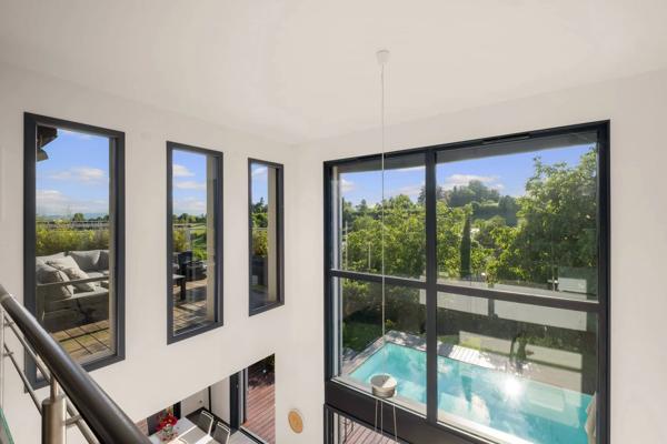 Maison 175m2 - 900m2 de terrain - Piscine - Garage