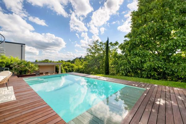 Maison 175m2 - 900m2 de terrain - Piscine - Garage