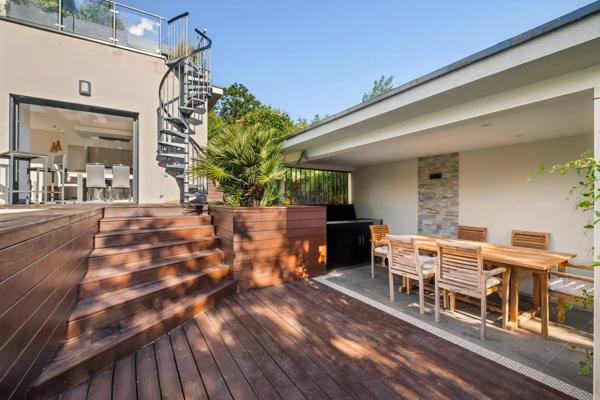 Maison 175m2 - 900m2 de terrain - Piscine - Garage