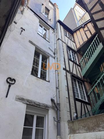 T2 Meublé Nantes Centre – Cour Privative
