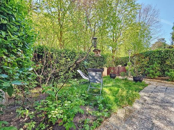 APPARTEMENT / MAISON AVEC BOX AU CALME