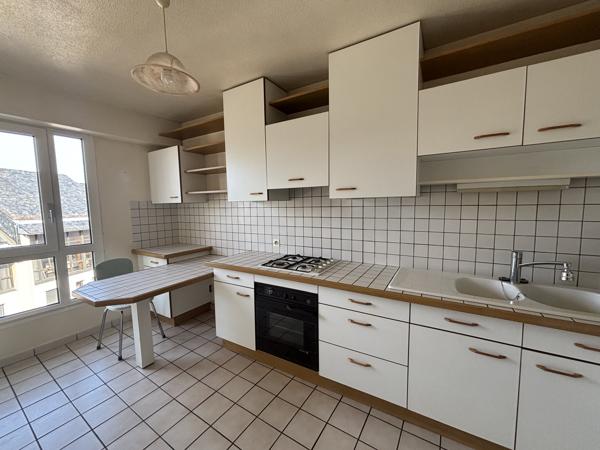 AURILLAC (150000) 4 pièces  Dernier Etage