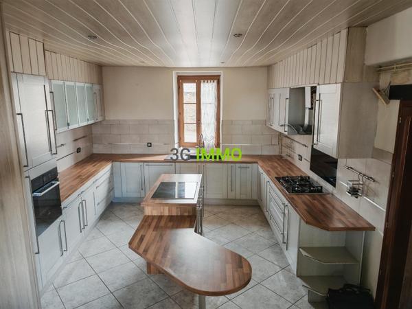 Vente / Maison T6+