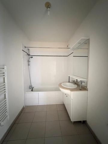Appartement T2 en location à BLAGNAC