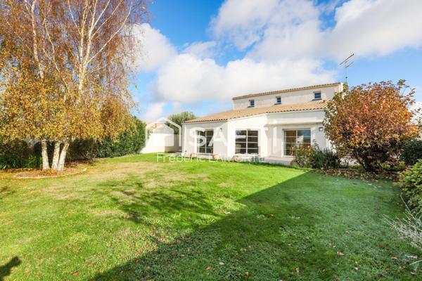 3 suites parentales, terrain piscinable, garage