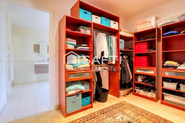 3 suites parentales, terrain piscinable, garage