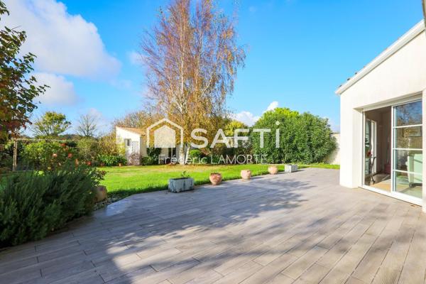 3 suites parentales, terrain piscinable, garage