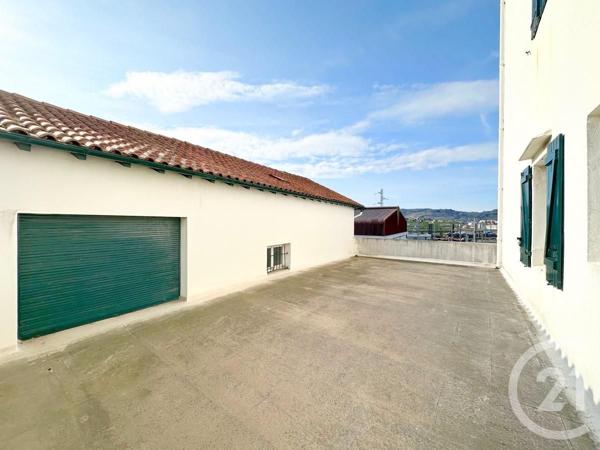 Immeuble à vendre  522,19 m2 HENDAYE - 64