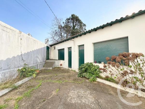 Immeuble à vendre  522,19 m2 HENDAYE - 64
