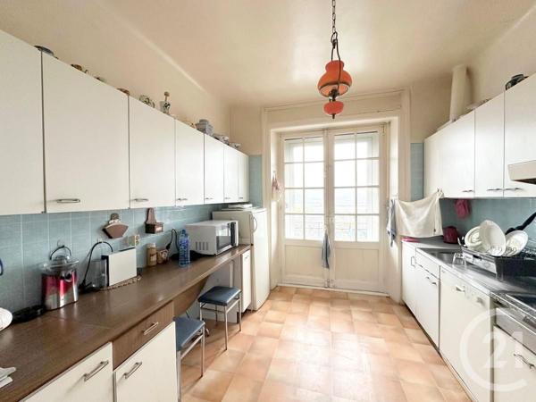 Immeuble à vendre  522,19 m2 HENDAYE - 64