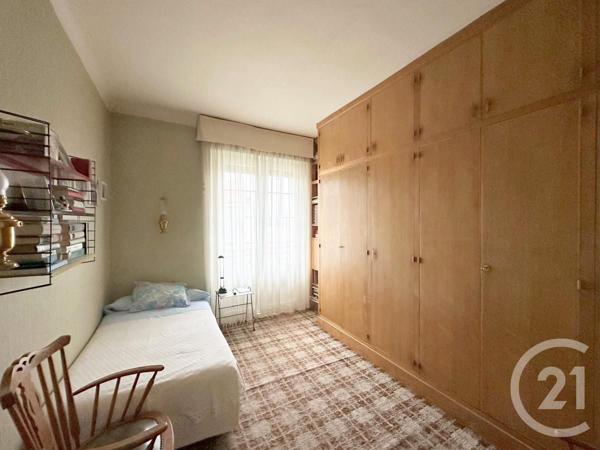 Immeuble à vendre  522,19 m2 HENDAYE - 64