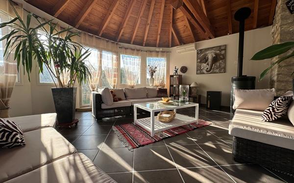 Maison à vendre    6 pièces • 236 m2 Magny-en-Vexin