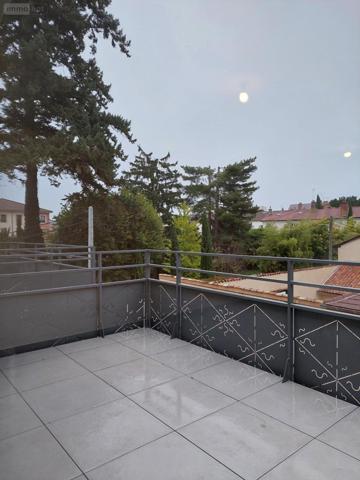 Appartement à louer à Bourg-en-Bresse dans l'Ain (01000), ref : JARDIN DES DAMES T3 Etage   
Centre ville