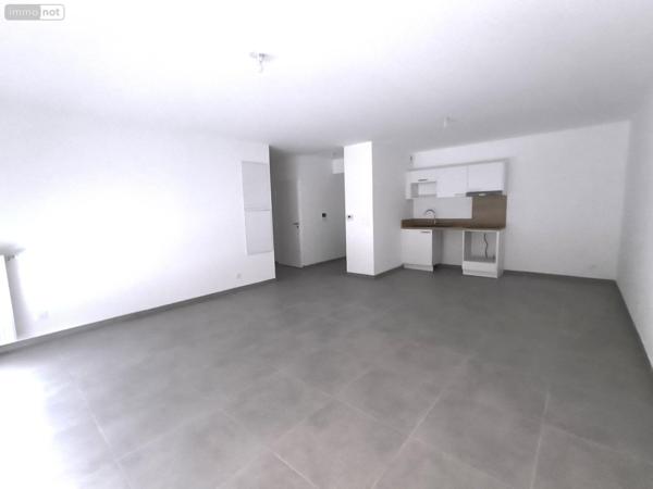 Appartement à louer à Bourg-en-Bresse dans l'Ain (01000), ref : JARDIN DES DAMES T3 Etage   
Centre ville