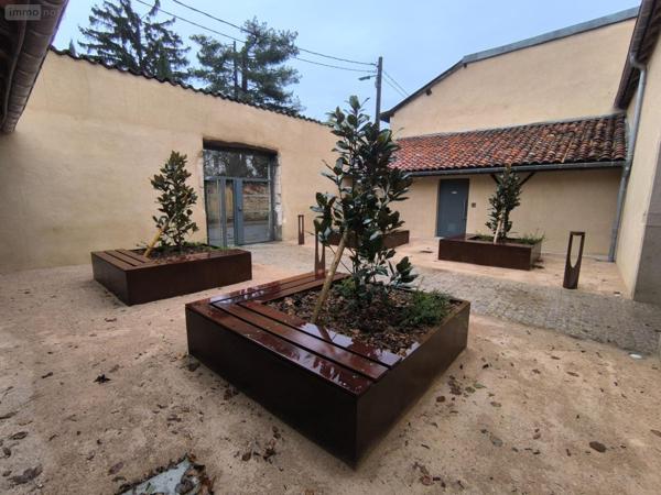 Appartement à louer à Bourg-en-Bresse dans l'Ain (01000), ref : JARDIN DES DAMES T3 Etage   
Centre ville