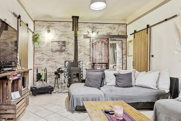 Bas de villa au calme absolu - Jardin - T3 - 81 m2 -Marseille 13004/13012